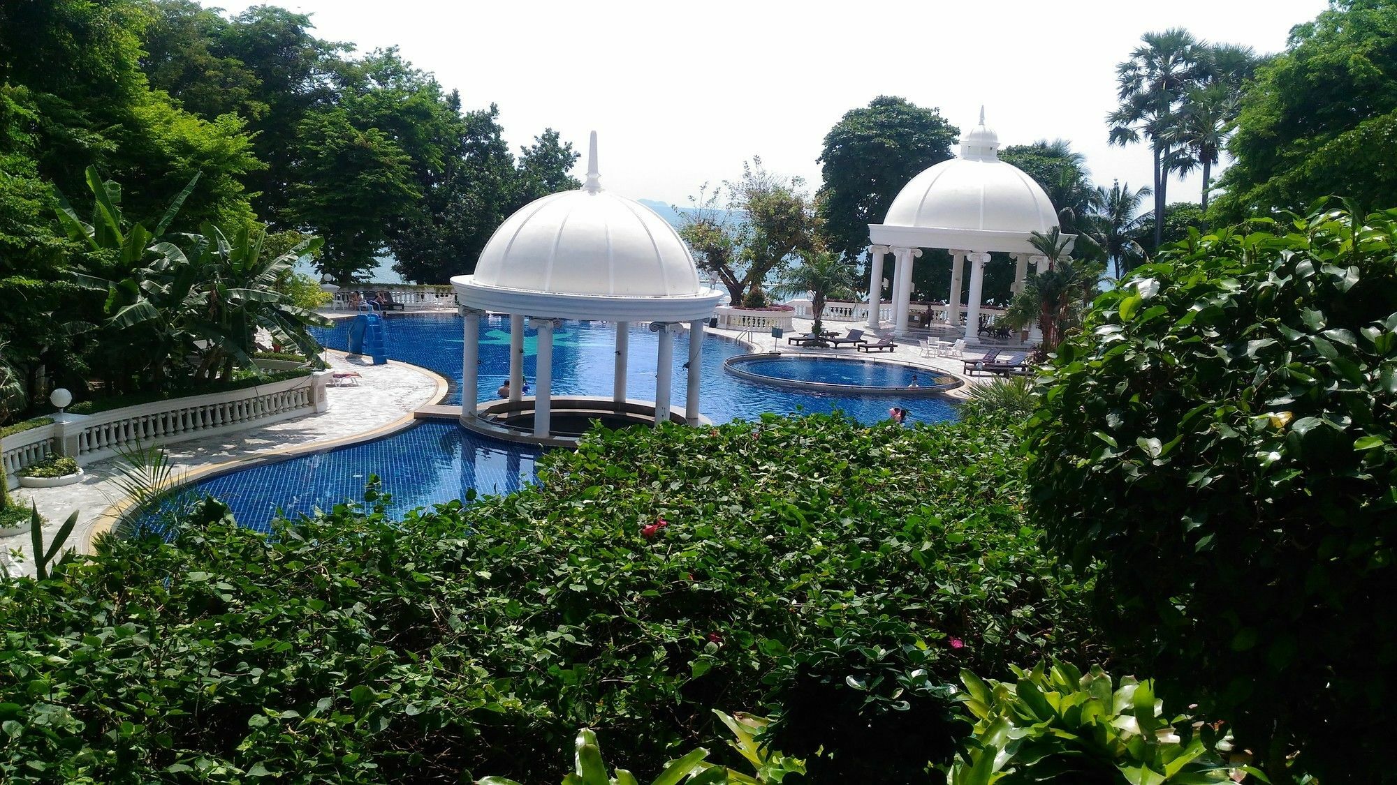 Sky Beach Apartment Pattaya Exterior photo