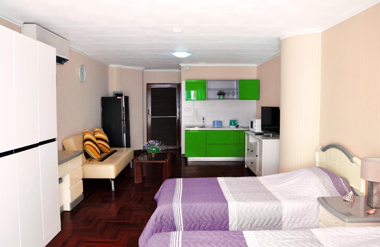 Sky Beach Apartment Pattaya Exterior photo